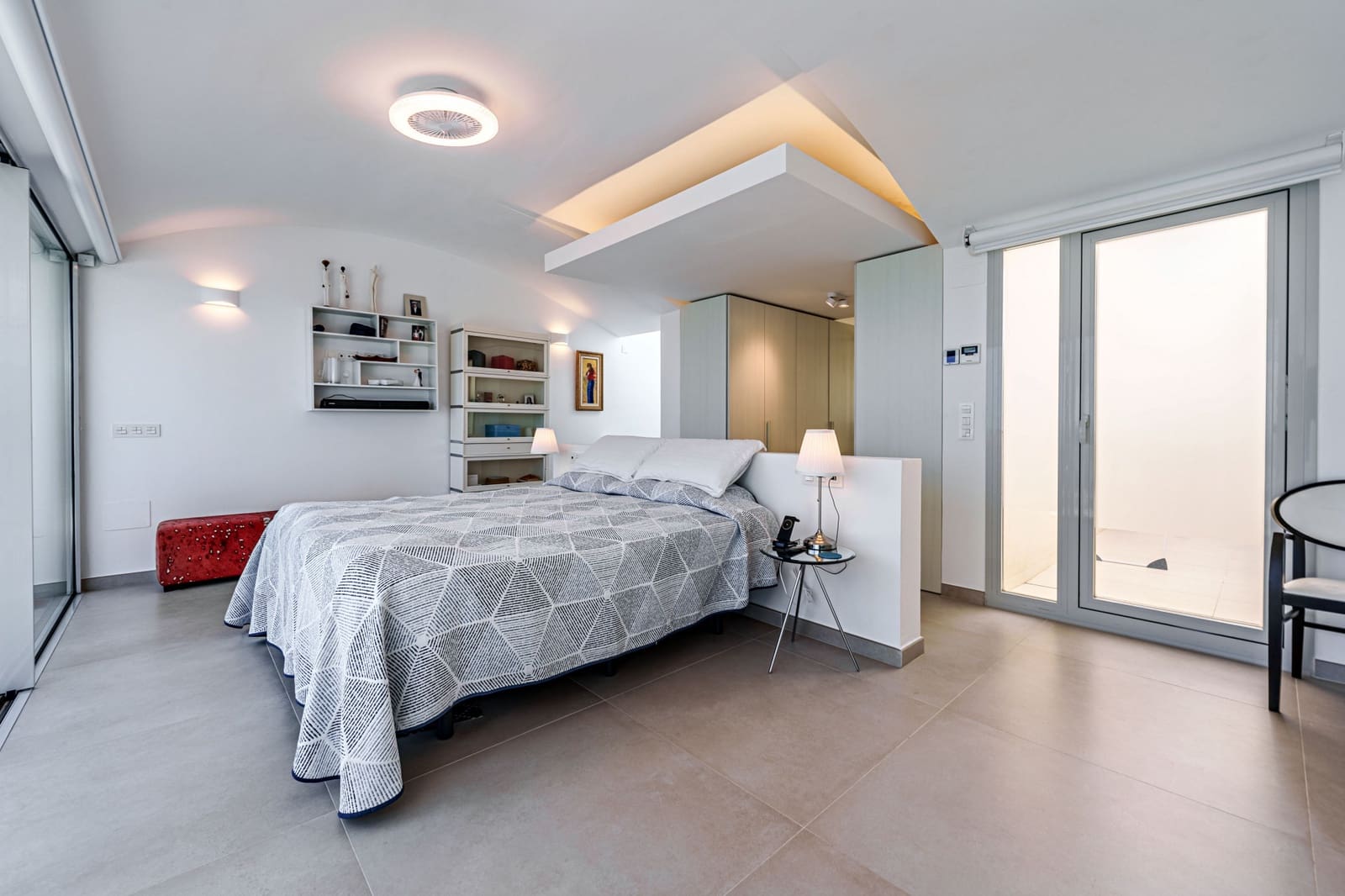 Ático de 3 habitaciones en La Capellania en venta con piscina garaje - 1.095.000 € (Ref: 9494841)