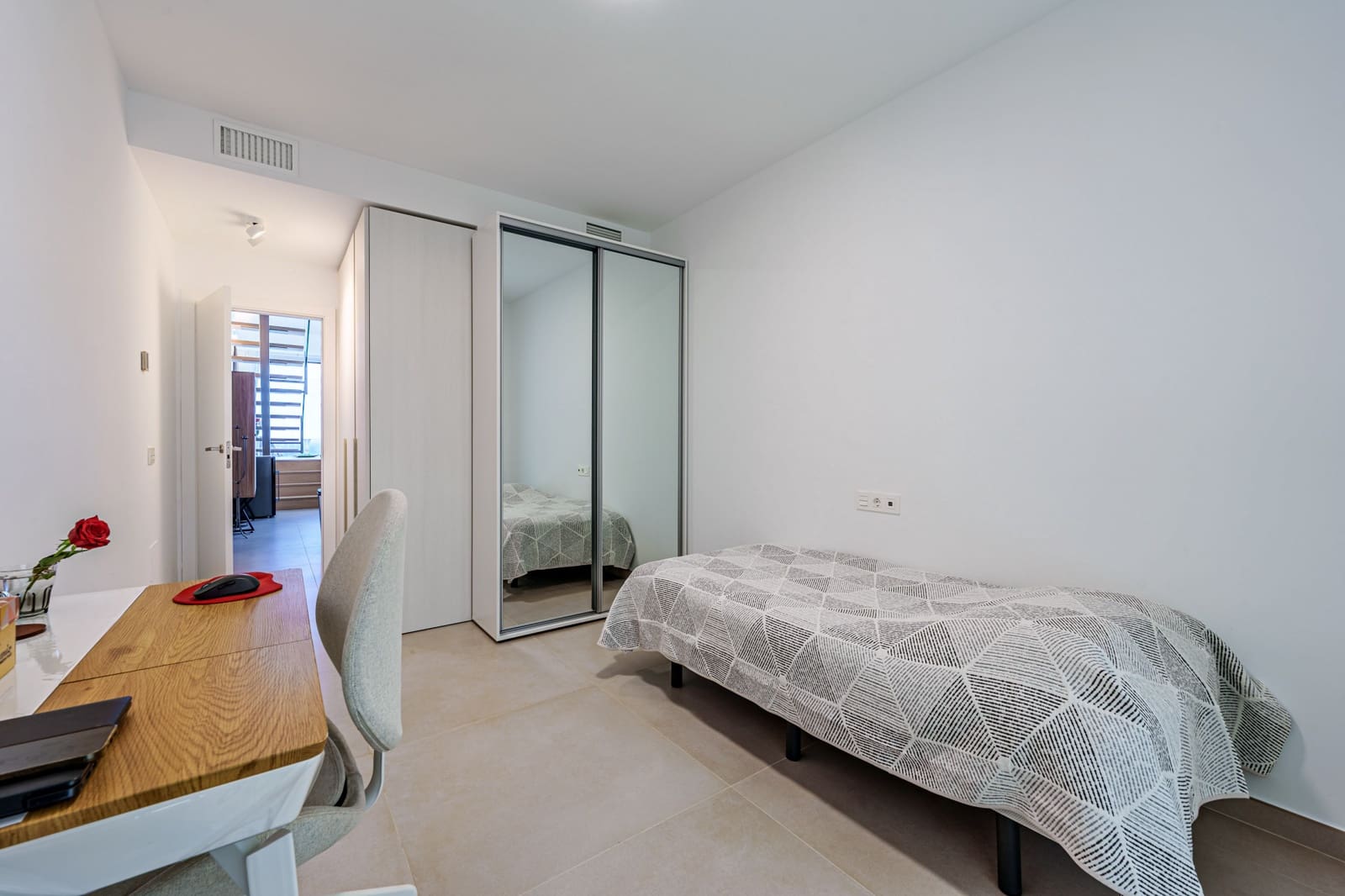 Ático de 3 habitaciones en La Capellania en venta con piscina garaje - 1.095.000 € (Ref: 9494841)