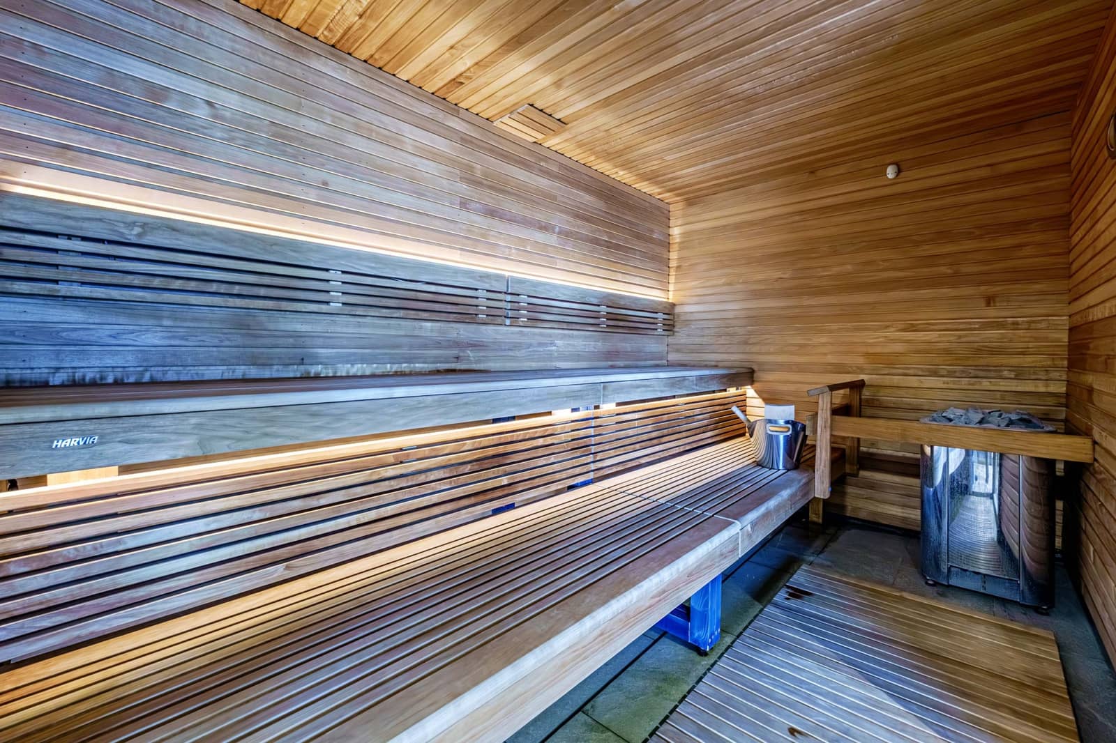 Ático de 3 habitaciones en La Capellania en venta con piscina garaje - 1.095.000 € (Ref: 9494841)