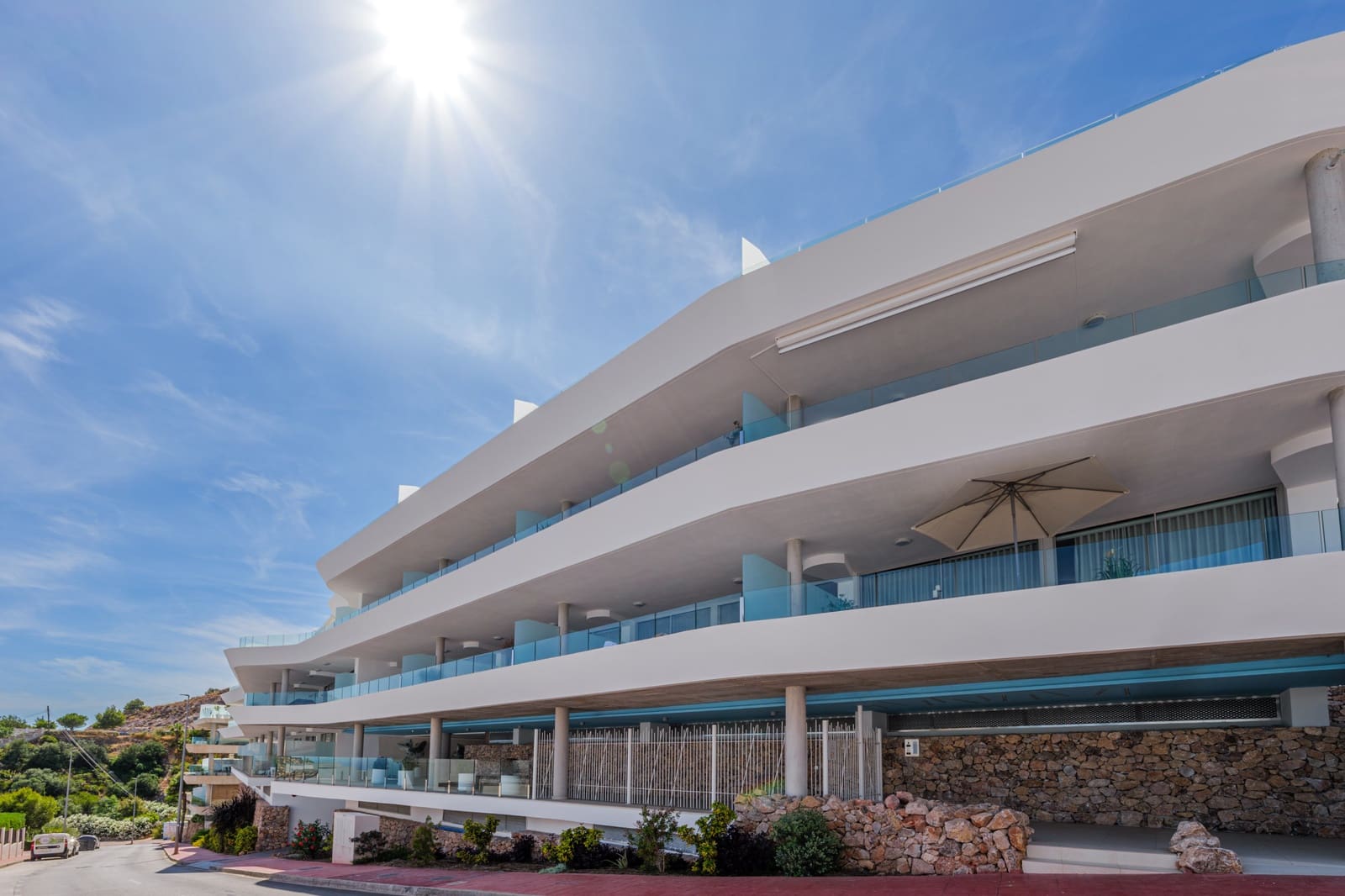 3 sypialnia Penthouse na sprzedaż w Benalmadena Costa z basenem garażem - 1 095 000 € (Ref: 9494841)