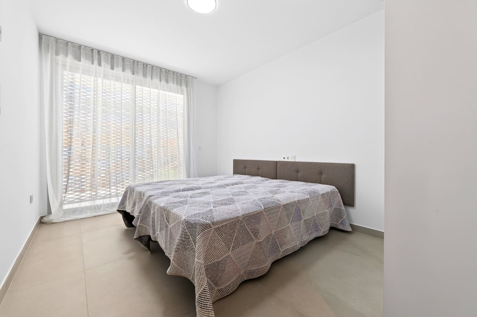 3 sypialnia Penthouse na sprzedaż w Benalmadena Costa z basenem garażem - 1 095 000 € (Ref: 9494841)