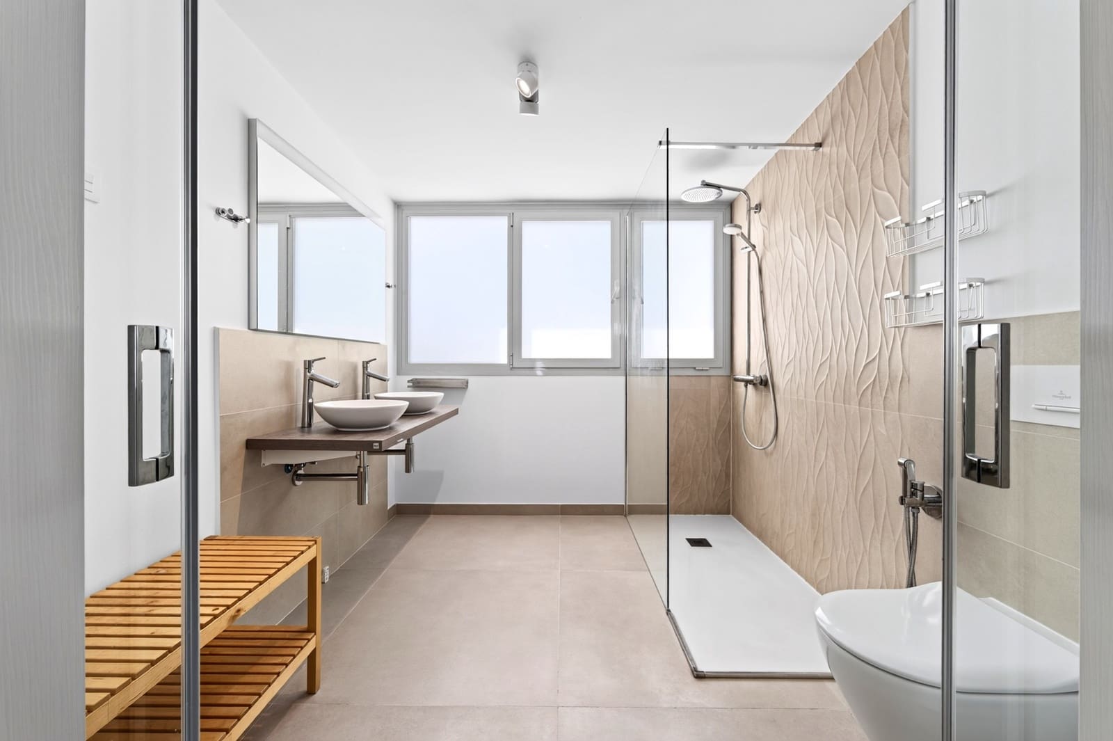3 sypialnia Penthouse na sprzedaż w Benalmadena Costa z basenem garażem - 1 095 000 € (Ref: 9494841)
