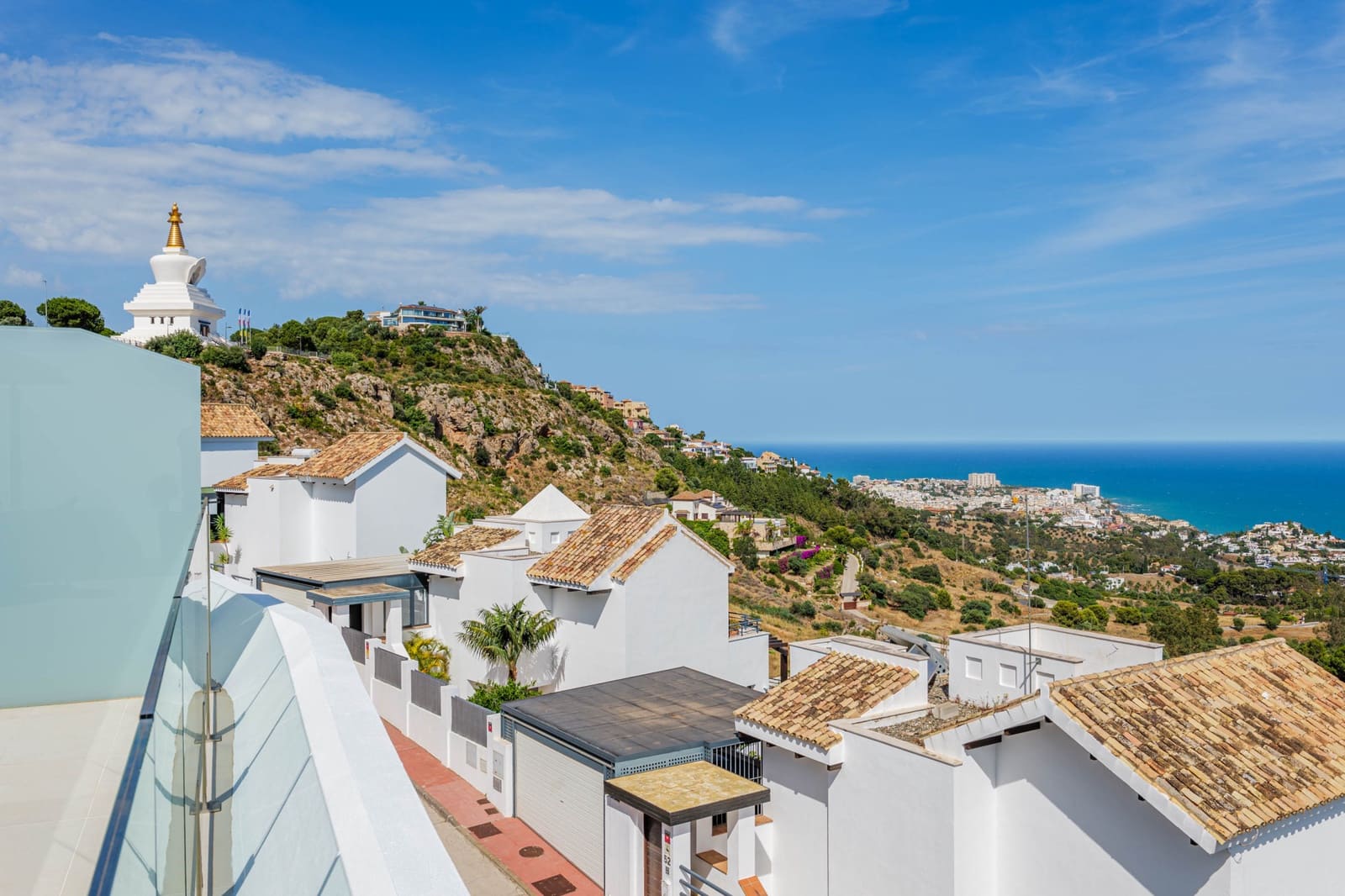 3 sypialnia Penthouse na sprzedaż w Benalmadena Costa z basenem garażem - 1 095 000 € (Ref: 9494841)