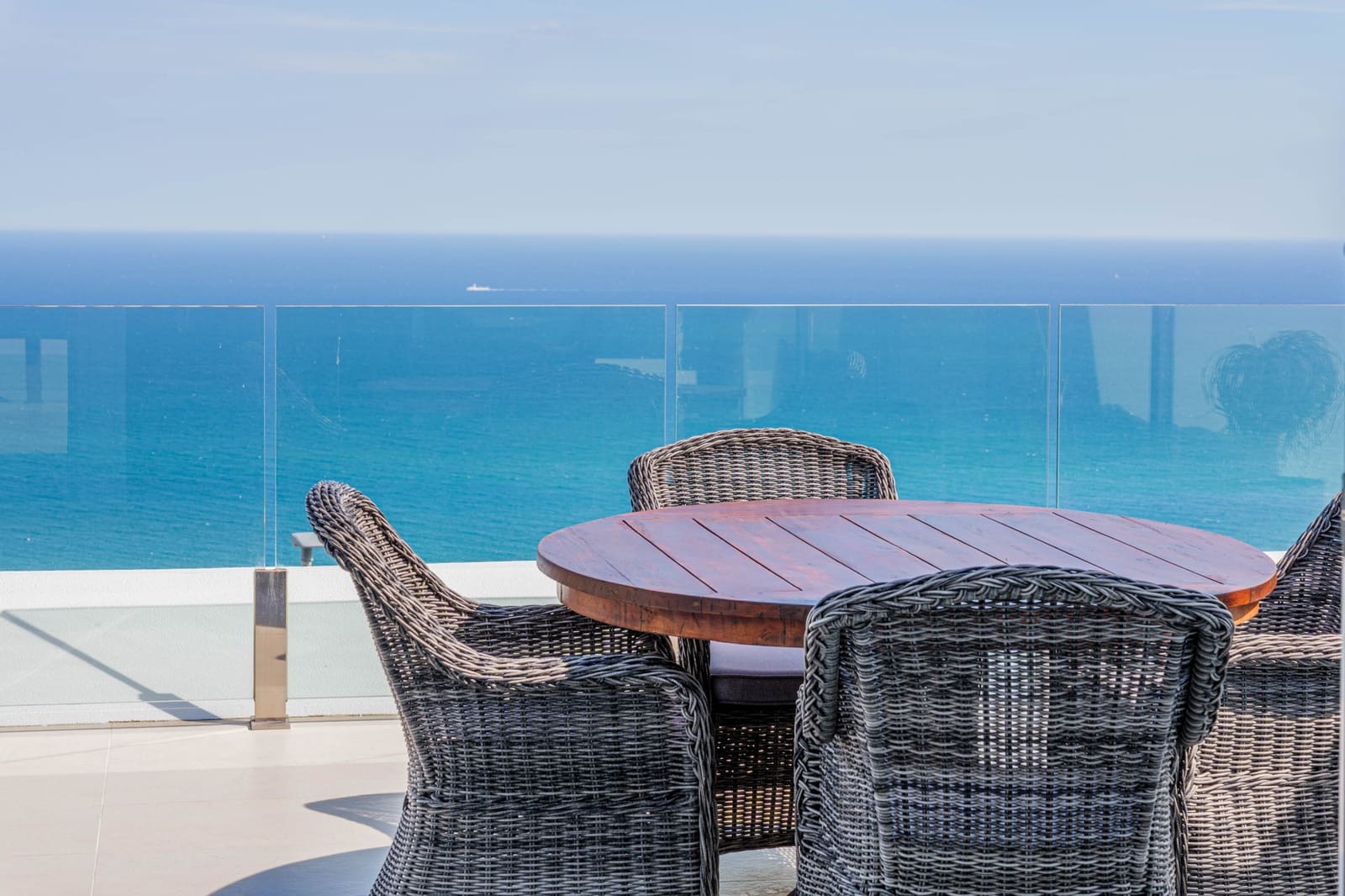 3 sypialnia Penthouse na sprzedaż w Benalmadena Costa z basenem garażem - 1 095 000 € (Ref: 9494841)