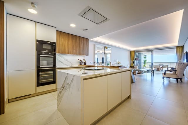 3 slaapkamer Appartement te koop in Carretera de Cadiz, Málaga stad met zwembad garage - € 2.100.000 (Ref: 9494844)