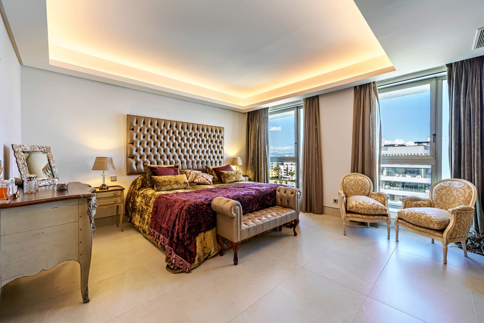 3 slaapkamer Appartement te koop in Malaga stad met zwembad garage - € 2.100.000 (Ref: 9494844)