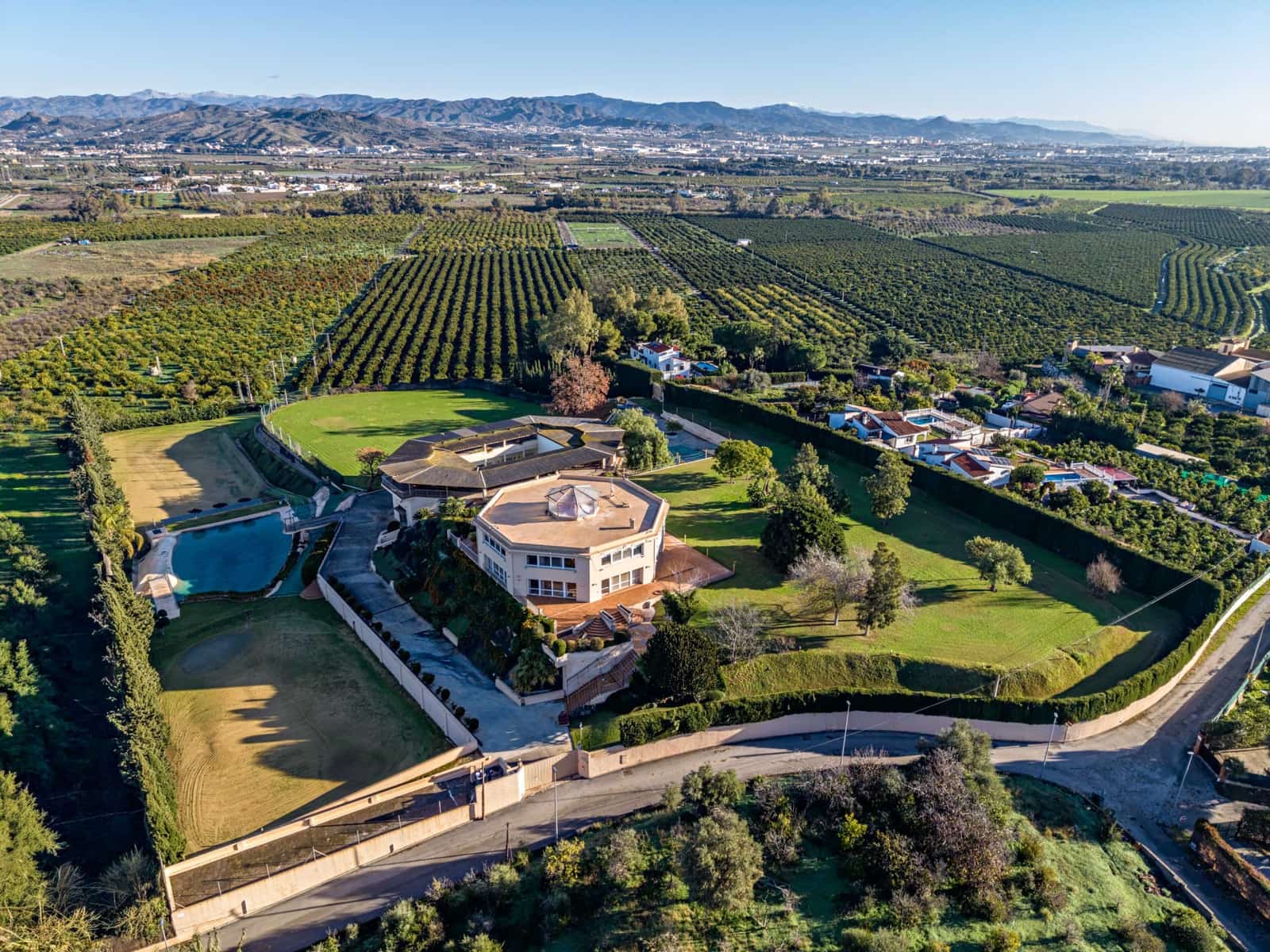 10 camera da letto Finca/Casa di Campagna in vendita in Alhaurin de la Torre con piscina garage - 3.900.000 € (Rif: 9497023)