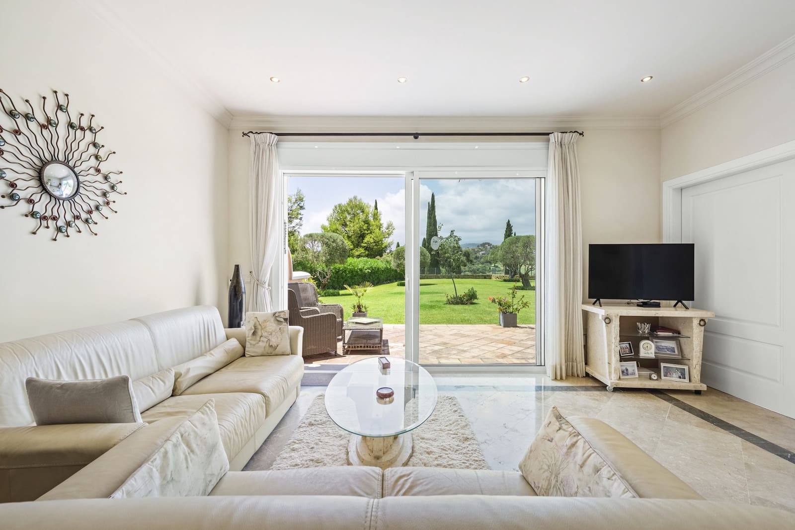 1 bedroom Apartment for sale in Los Flamingos with pool garage - € 445,000 (Ref: 9504053)