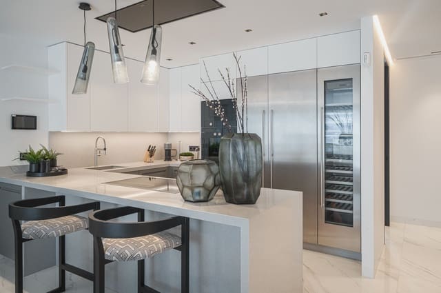 3 quarto Apartamento para venda em Puerto Banus, Marbella com garagem - 2 750 000 € (Ref: 9504054)