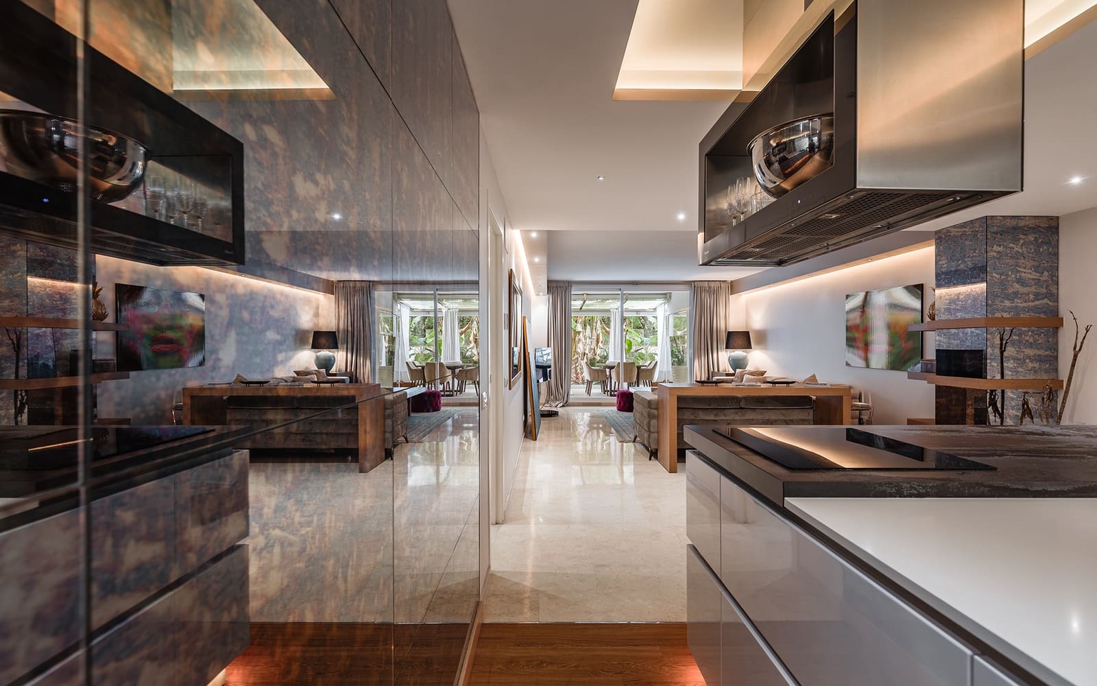 2 bedroom Apartment for sale in Marbella with pool garage - € 795,000 (Ref: 9504055)