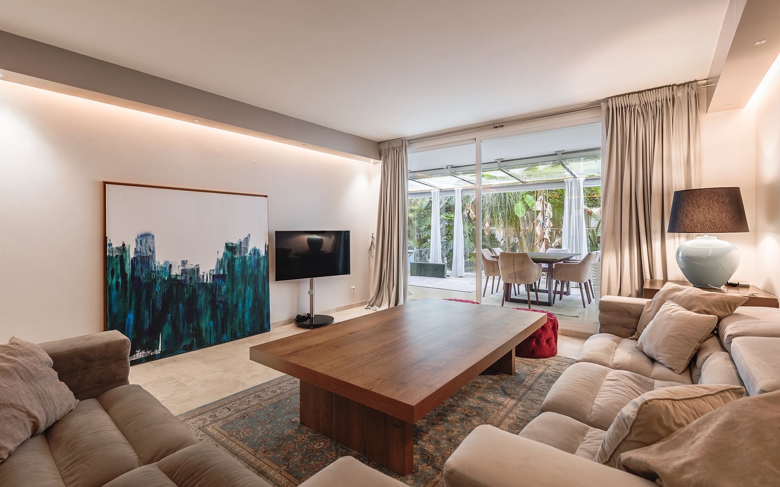 2 bedroom Apartment for sale in Marbella with pool garage - € 795,000 (Ref: 9504055)