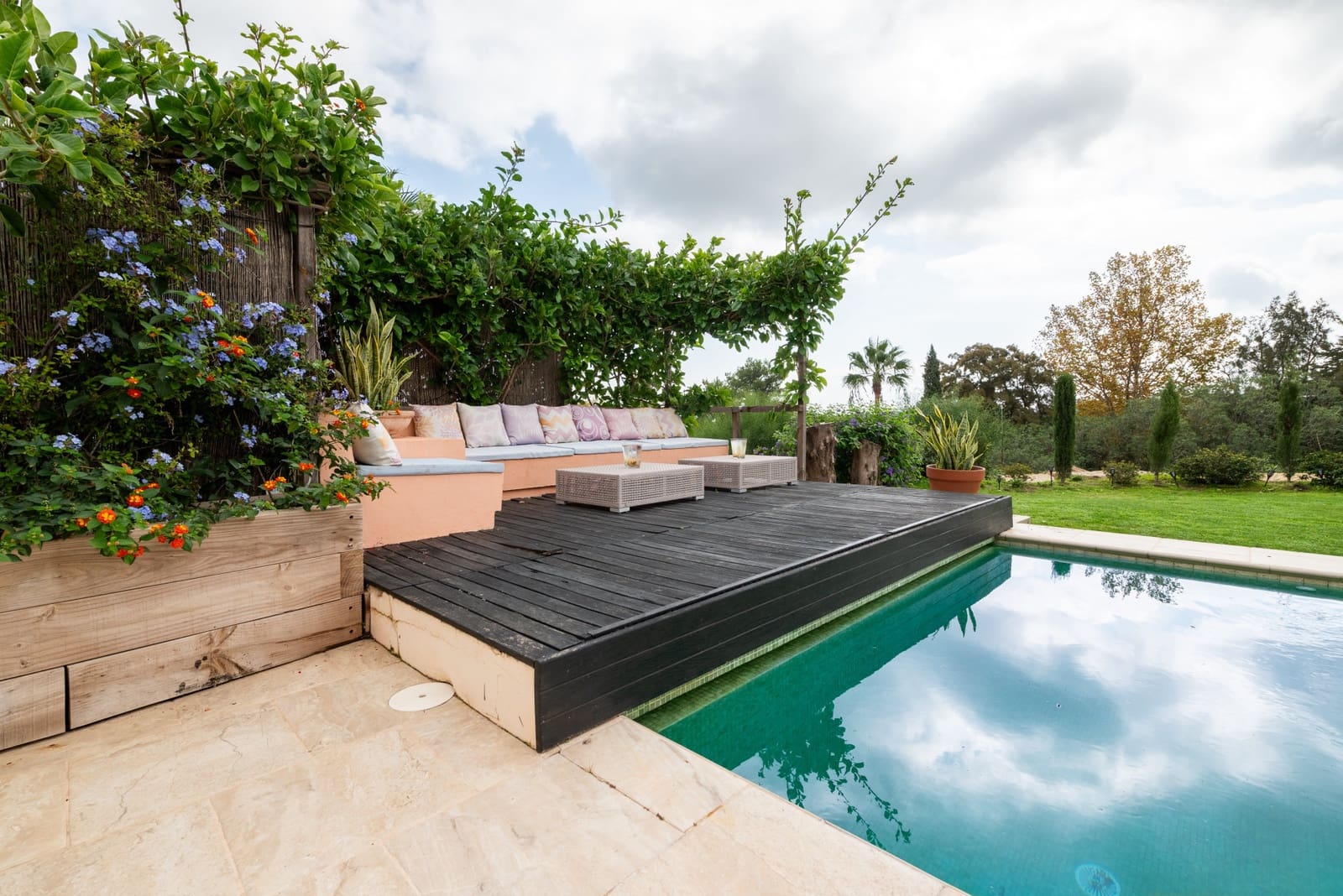 7 bedroom Villa for sale in Sotogrande with pool garage - € 2,950,000 (Ref: 9504058)
