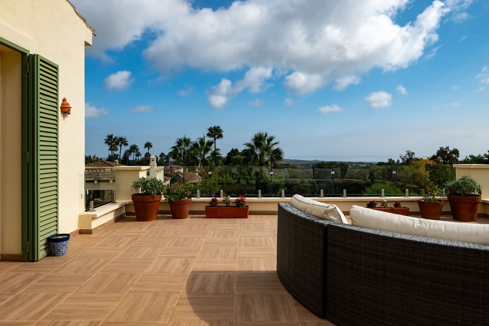 7 bedroom Villa for sale in Sotogrande with pool garage - € 2,950,000 (Ref: 9504058)