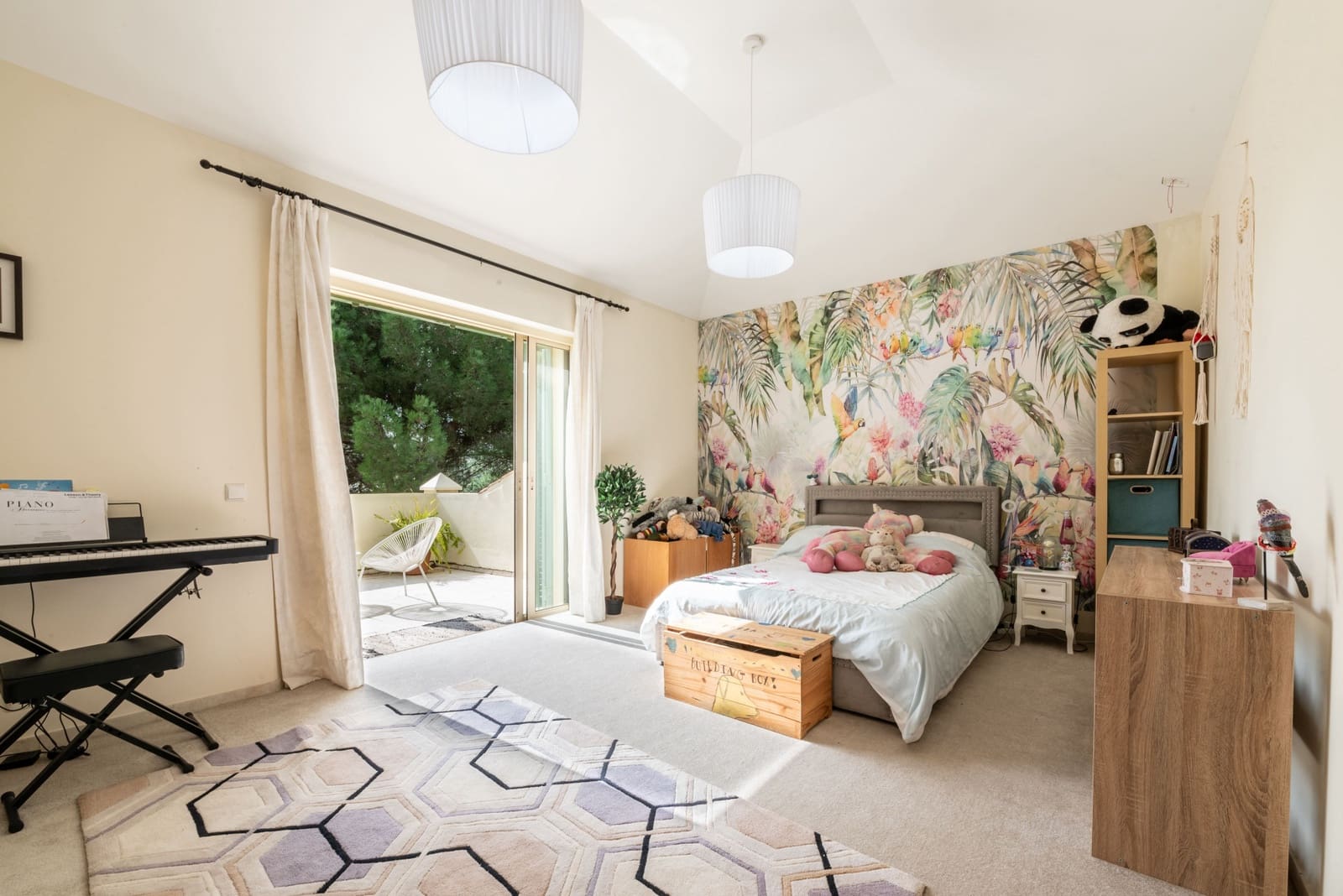 7 bedroom Villa for sale in Sotogrande with pool garage - € 2,950,000 (Ref: 9504058)