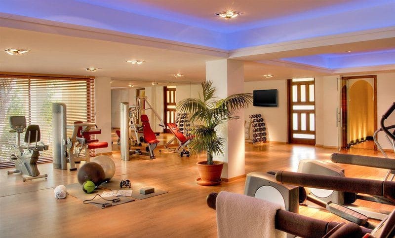 4 bedroom Townhouse for sale in La Quinta with garage - € 875,000 (Ref: 9508533)