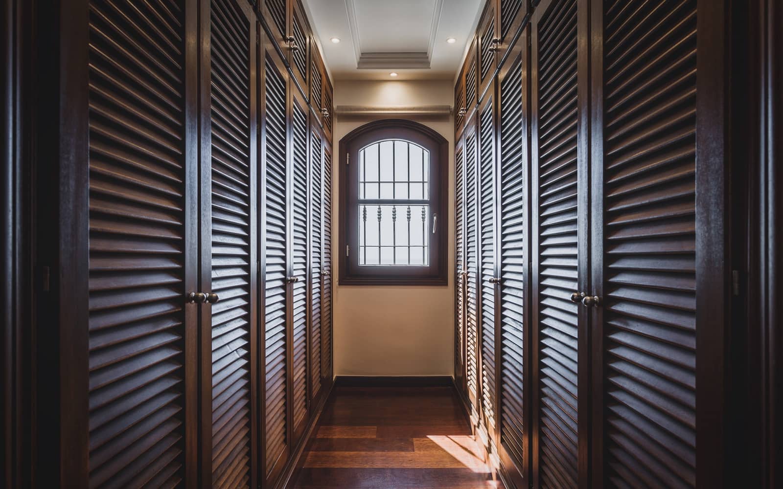 7 soveværelse Villa til salg i Estepona med swimmingpool - € 2.900.000 (Ref: 9508534)