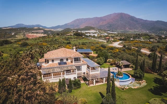7 soveværelse Villa til salg i Estepona med swimmingpool - € 2.900.000 (Ref: 9508534)