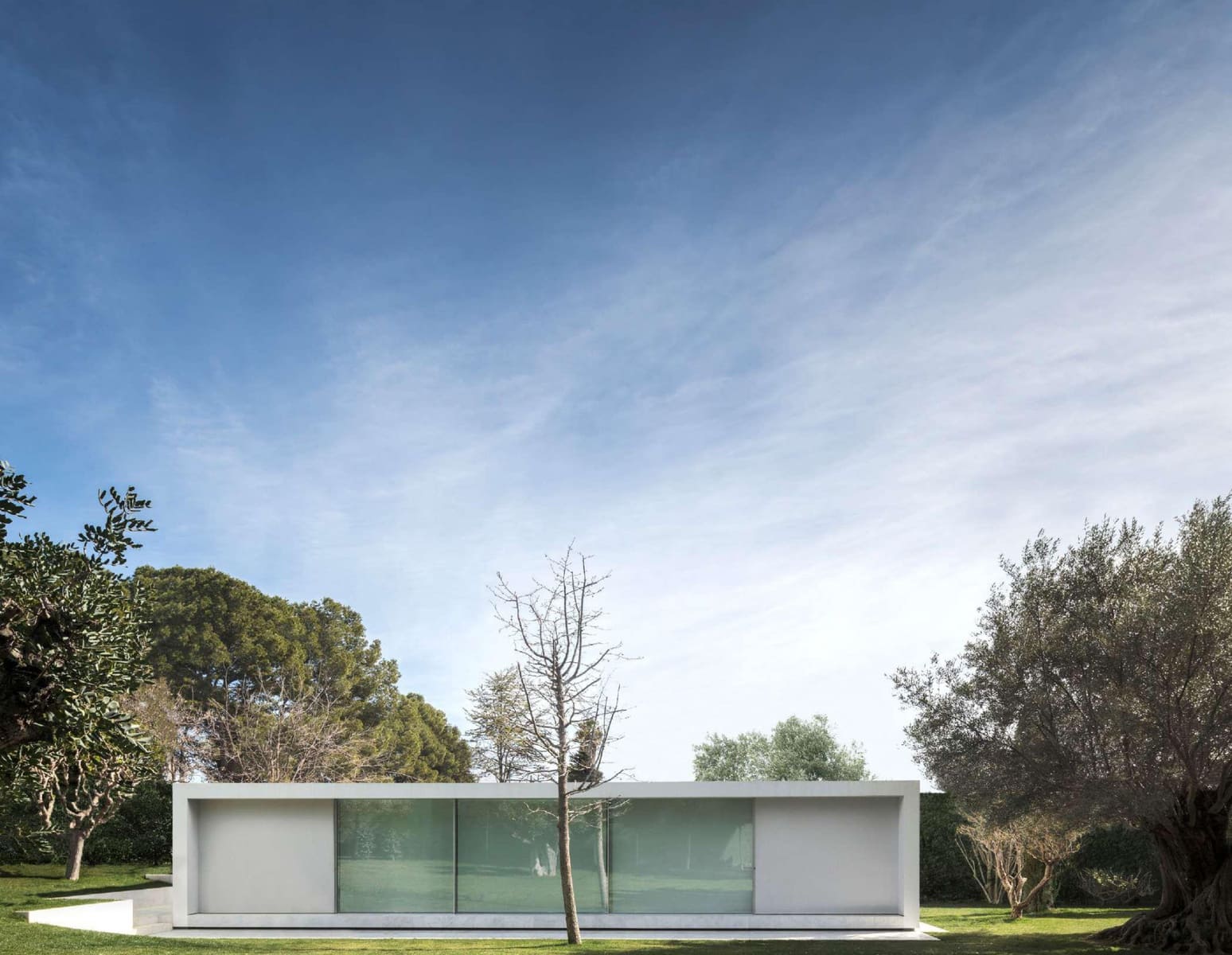 6 bedroom Villa for sale in Sotogrande with pool garage - € 5,060,000 (Ref: 9512091)