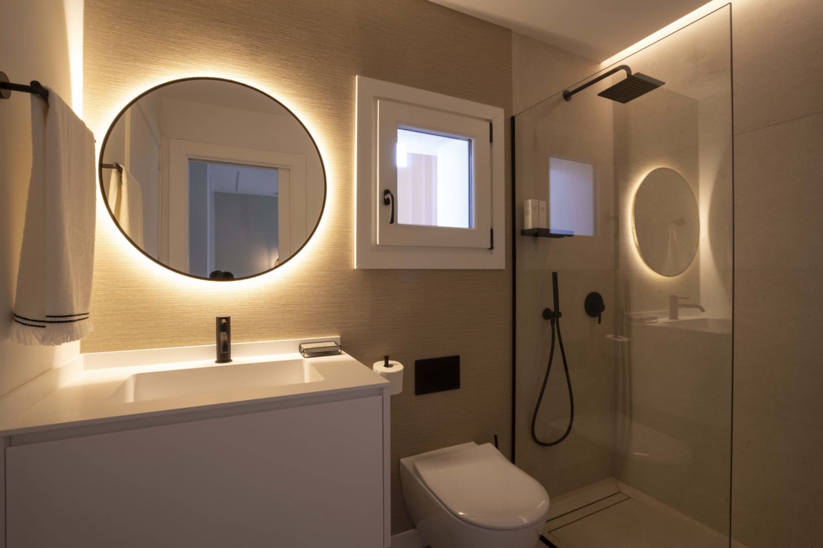 6 soveværelse Villa til salg i Malaga by med swimmingpool garage - € 6.700.000 (Ref: 9512093)