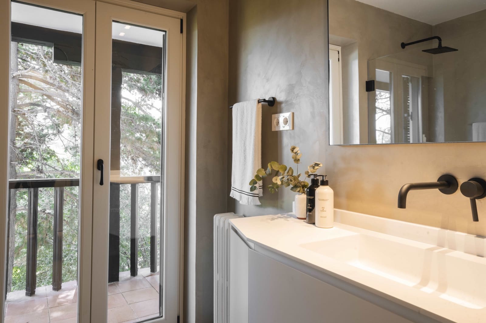 6 soveværelse Villa til salg i Malaga by med swimmingpool garage - € 6.700.000 (Ref: 9512093)