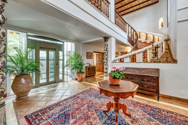 7 bedroom Finca/Country House for sale in Marbella with pool garage - € 7,975,000 (Ref: 9512097)