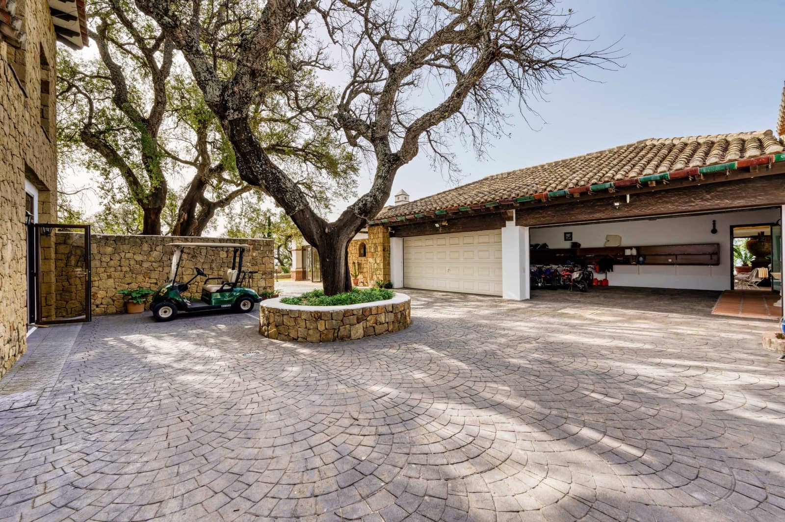 7 bedroom Finca/Country House for sale in Marbella with pool garage - € 7,975,000 (Ref: 9512097)