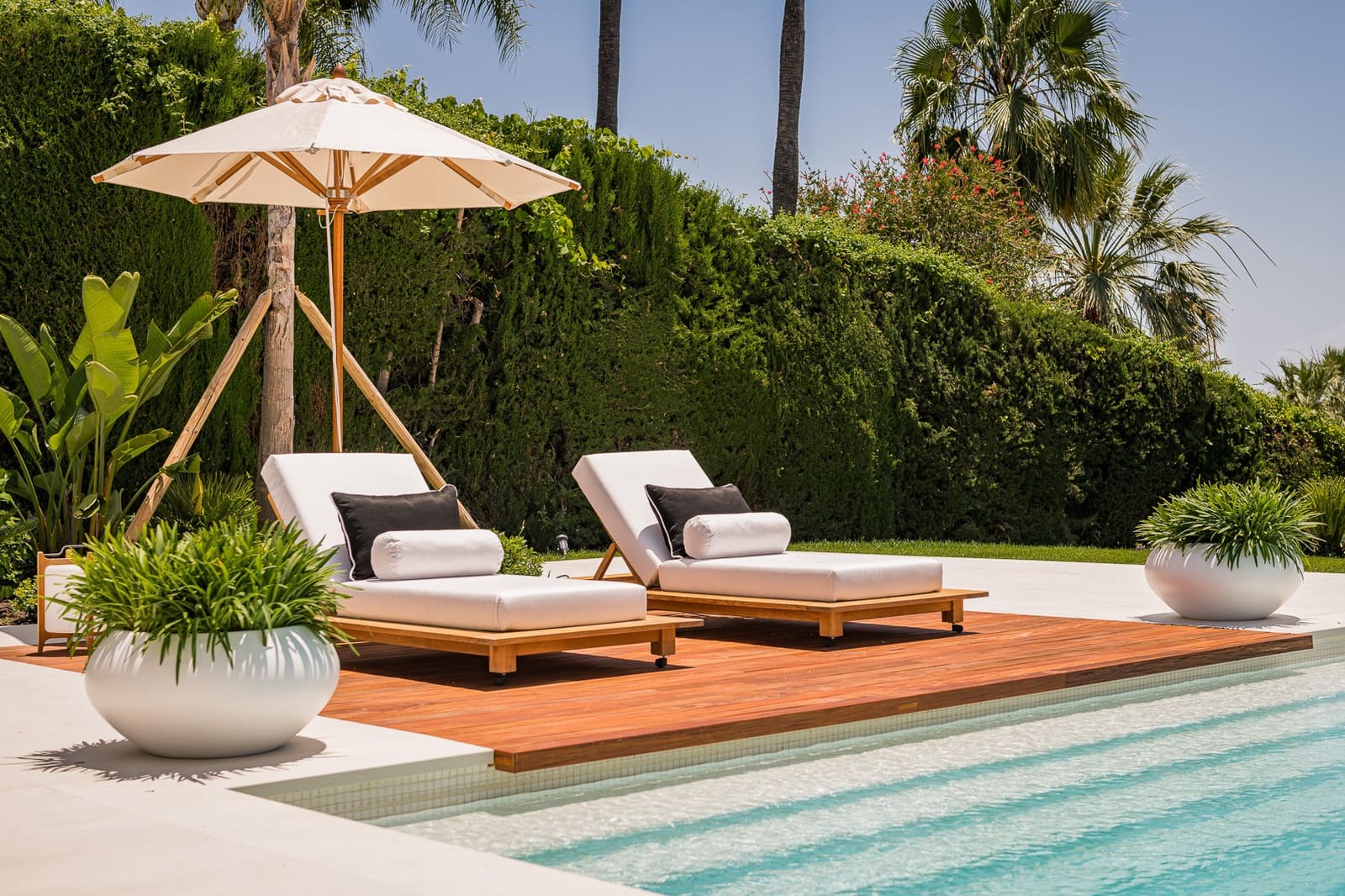 Chalet de 6 habitaciones en Marbella en venta con piscina garaje - 5.995.000 € (Ref: 9512098)