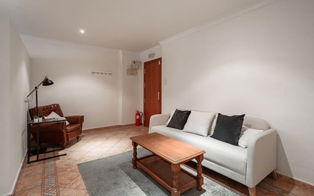 2 soverom Kontor til salgs i San Pedro de Alcantara, Marbella - € 295 000 (Ref: 9535624)