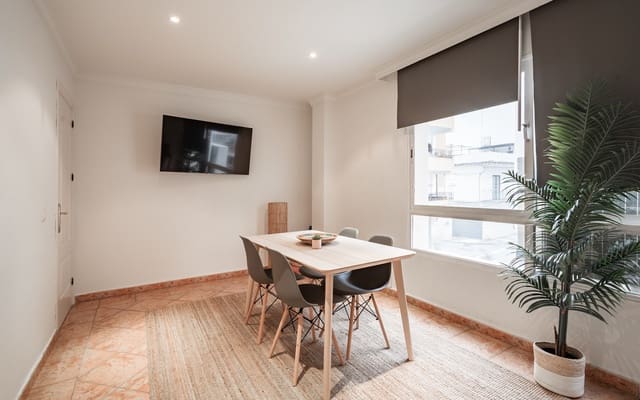 2 soverom Kontor til salgs i San Pedro de Alcantara, Marbella - € 295 000 (Ref: 9535624)