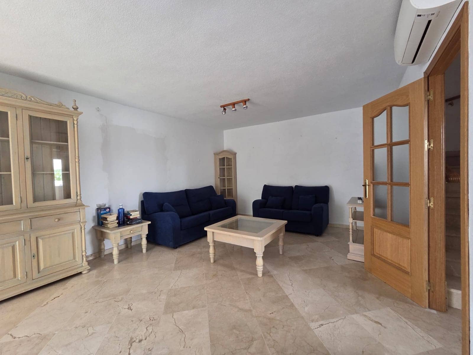 4 quarto Moradia Geminada para venda em Marbella com piscina garagem - 735 000 € (Ref: 9536687)