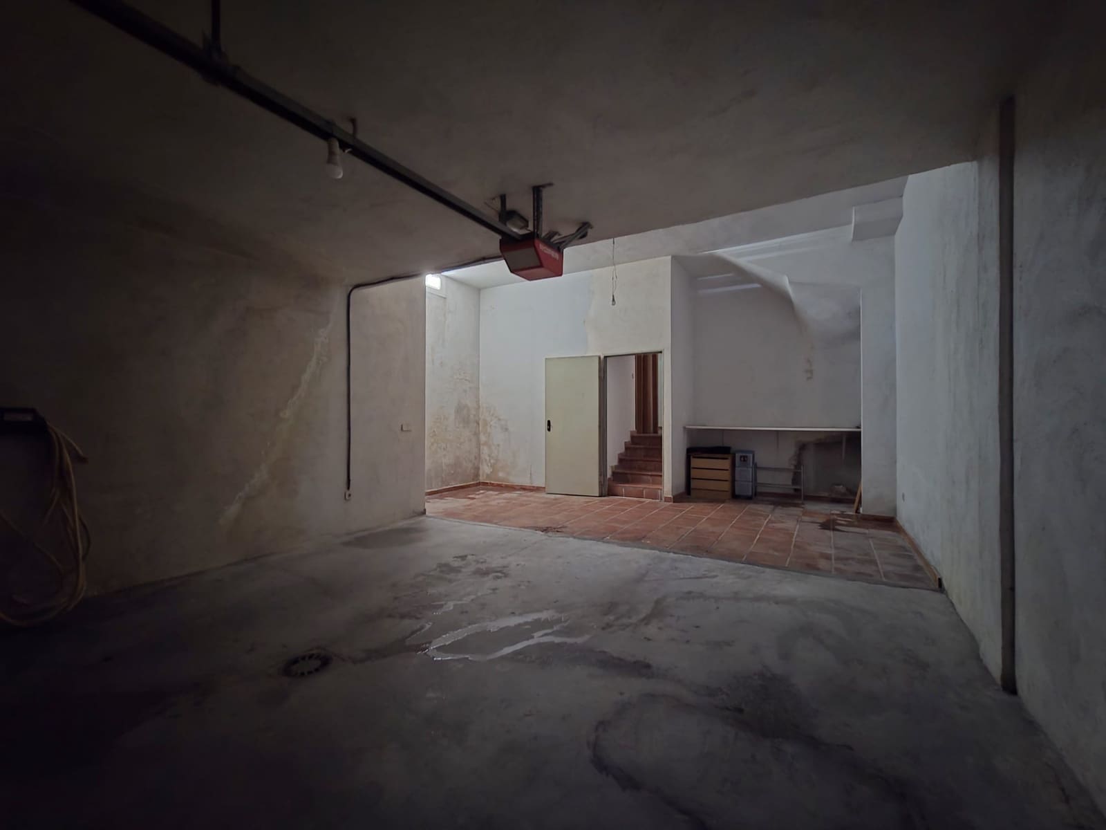 4 quarto Moradia Geminada para venda em Marbella com piscina garagem - 735 000 € (Ref: 9536687)