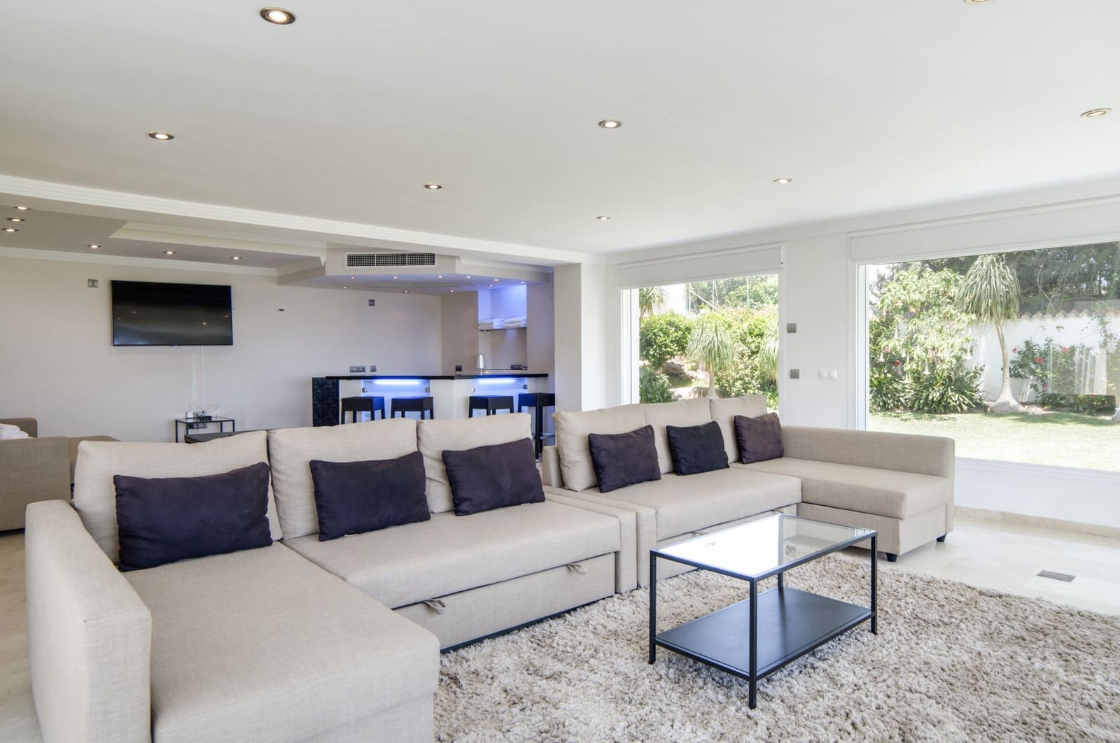 8 soverom Villa til salgs i Marbella med svømmebasseng garasje - € 4 500 000 (Ref: 9543154)