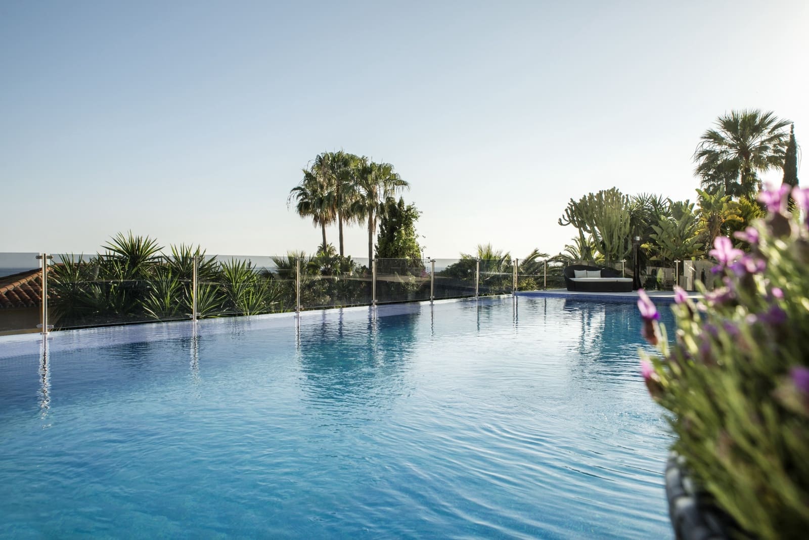 8 soverom Villa til salgs i Marbella med svømmebasseng garasje - € 4 500 000 (Ref: 9543154)