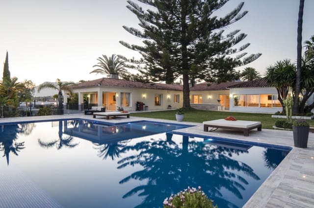 8 bedroom Villa for sale in Marbella with pool garage - € 4,500,000 (Ref: 9543154)