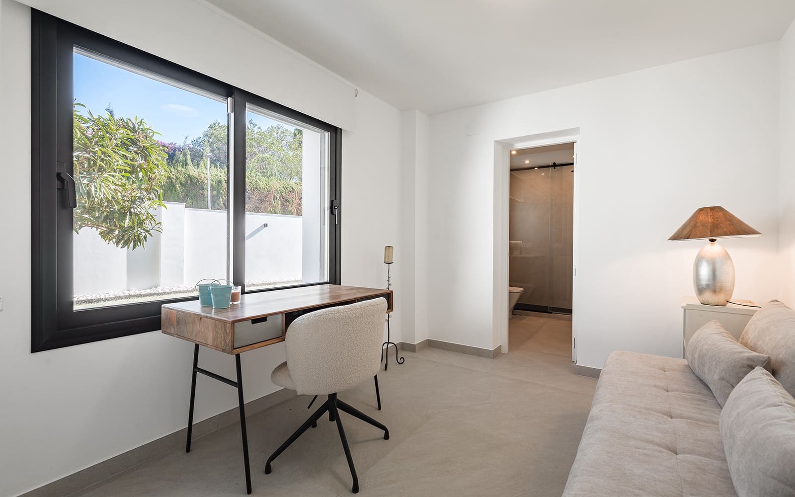 4 quarto Moradia para venda em Guadalmina com piscina garagem - 2 595 000 € (Ref: 9543155)