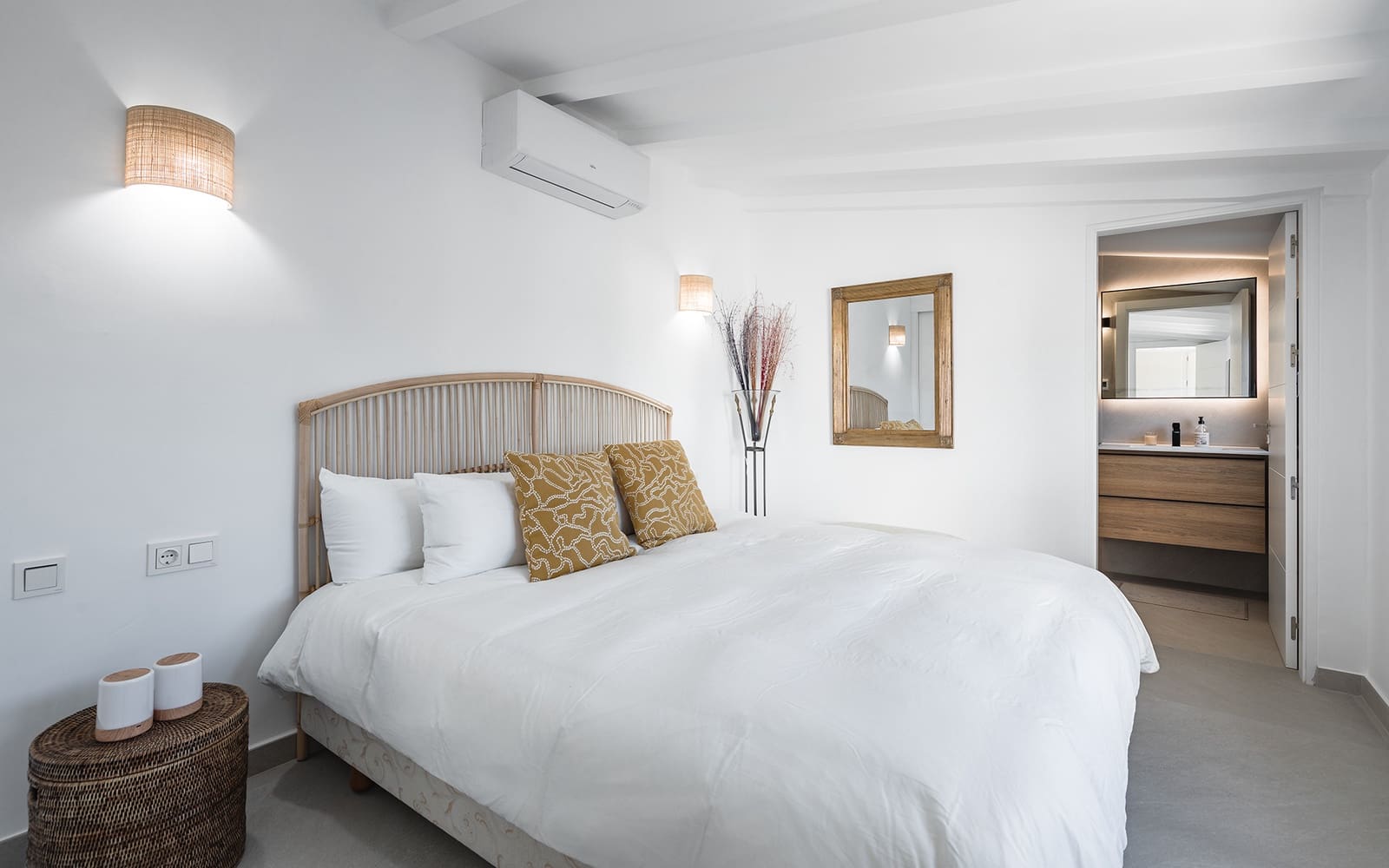 4 quarto Moradia para venda em Guadalmina com piscina garagem - 2 595 000 € (Ref: 9543155)