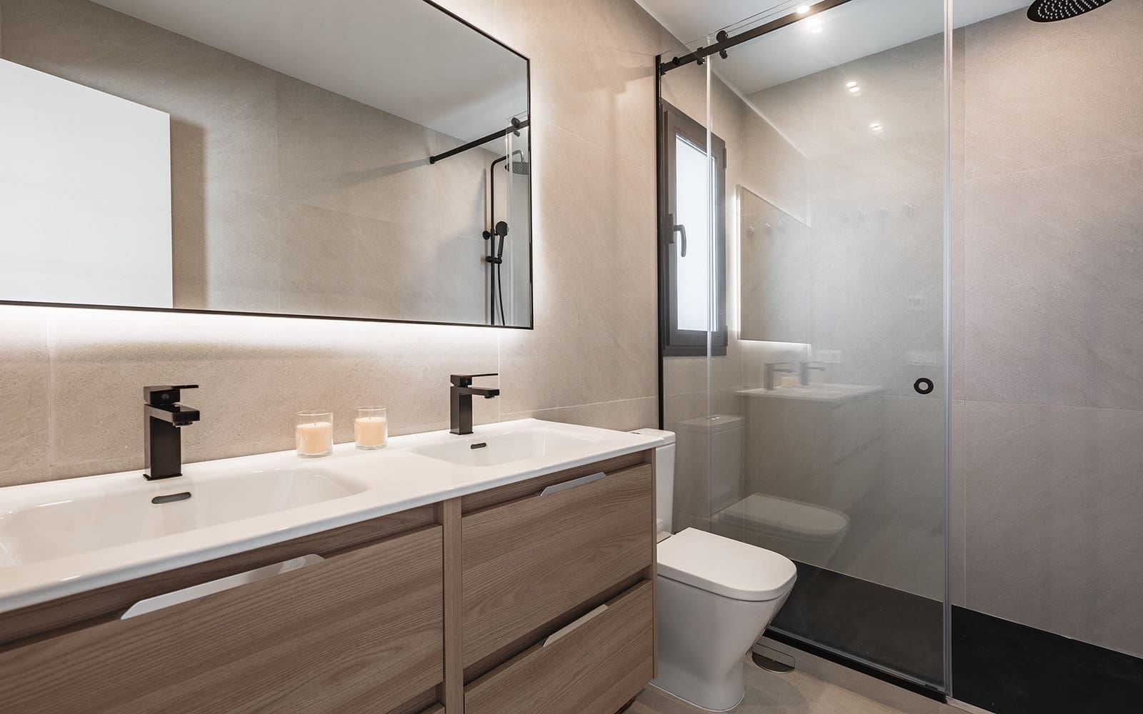 4 quarto Moradia para venda em Guadalmina com piscina garagem - 2 595 000 € (Ref: 9543155)