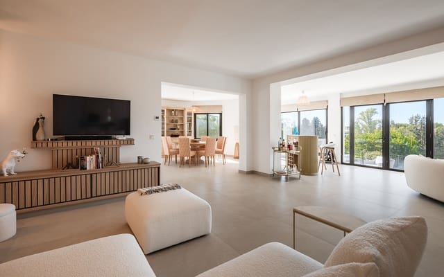 4 quarto Moradia para venda em Guadalmina Alta, Marbella com piscina garagem - 2 395 000 € (Ref: 9543155)