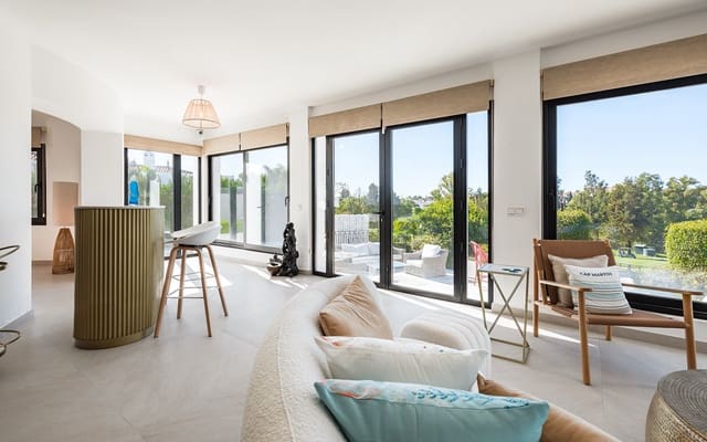 4 quarto Moradia para venda em Guadalmina Alta, Marbella com piscina garagem - 2 395 000 € (Ref: 9543155)