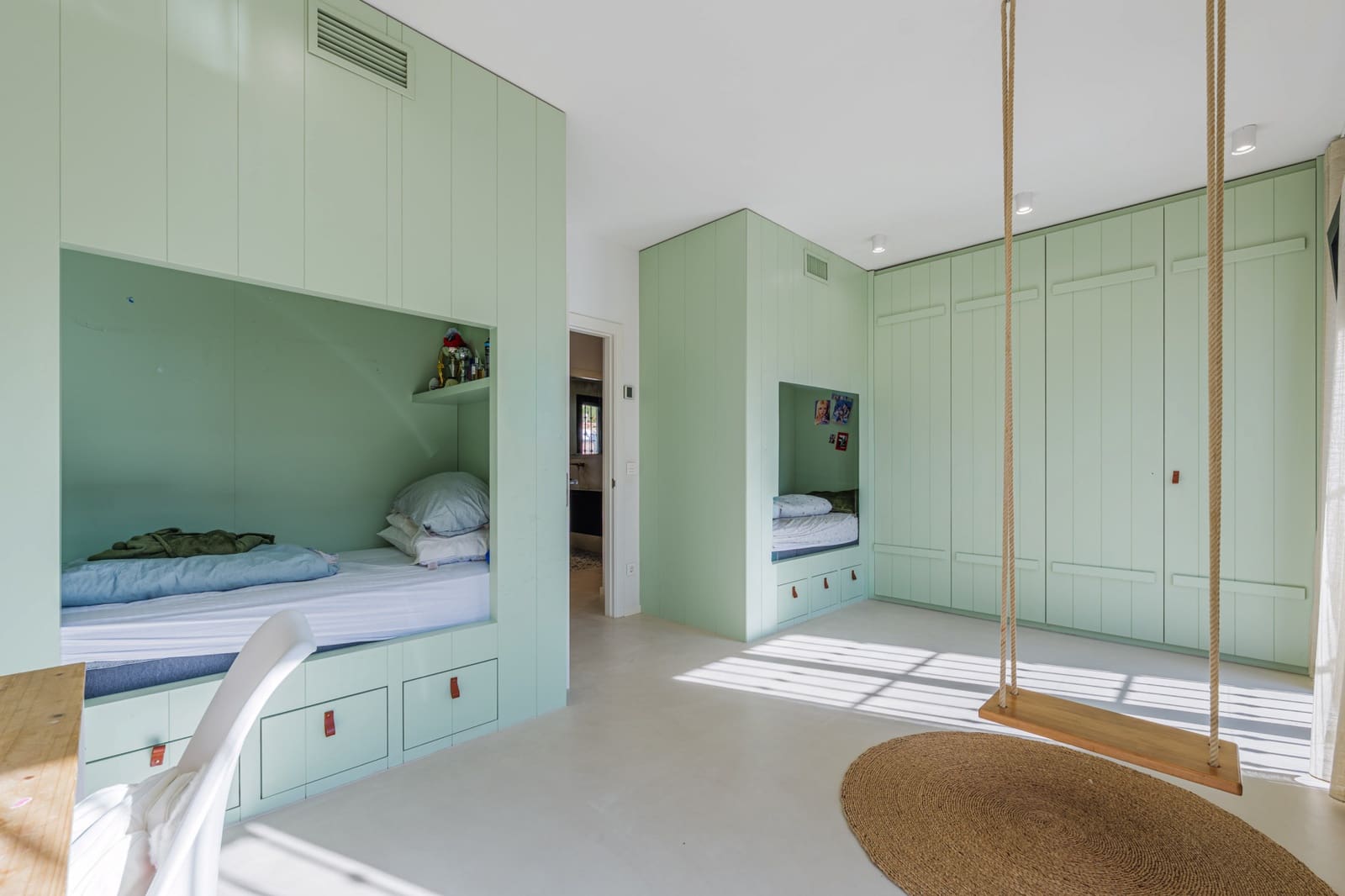 4 slaapkamer Villa te koop in Malaga stad met zwembad garage - € 1.620.000 (Ref: 9543157)