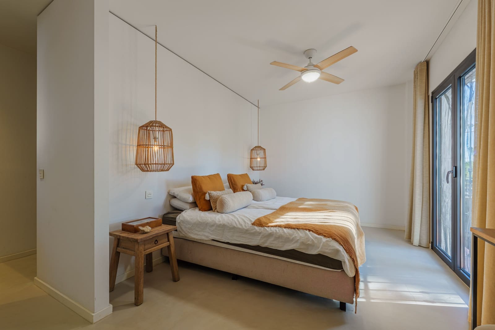 4 slaapkamer Villa te koop in Malaga stad met zwembad garage - € 1.620.000 (Ref: 9543157)