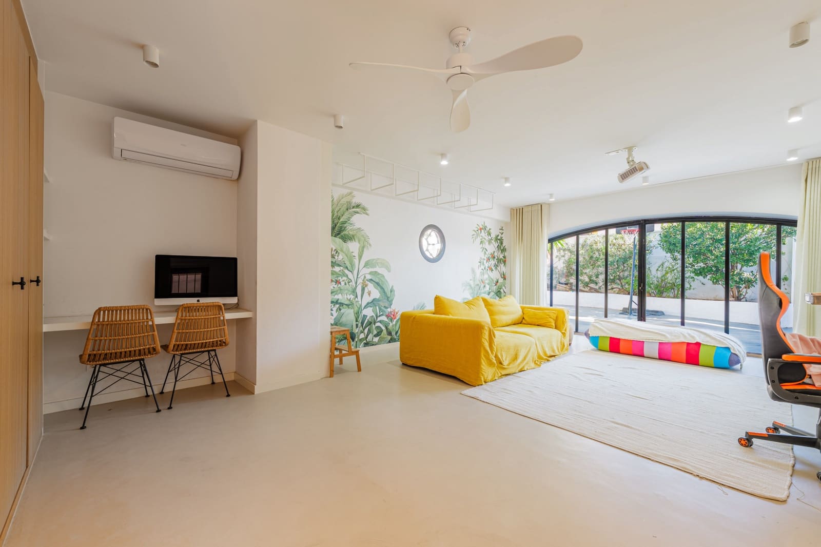 4 slaapkamer Villa te koop in Malaga stad met zwembad garage - € 1.620.000 (Ref: 9543157)