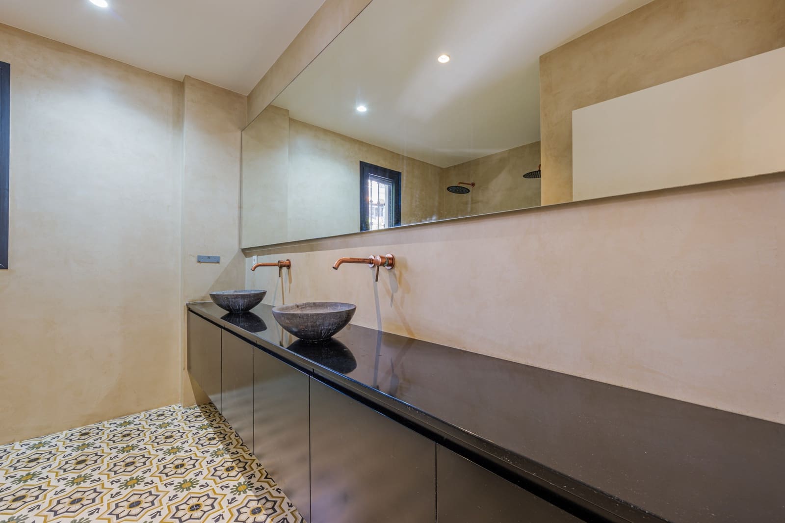 4 slaapkamer Villa te koop in Malaga stad met zwembad garage - € 1.620.000 (Ref: 9543157)