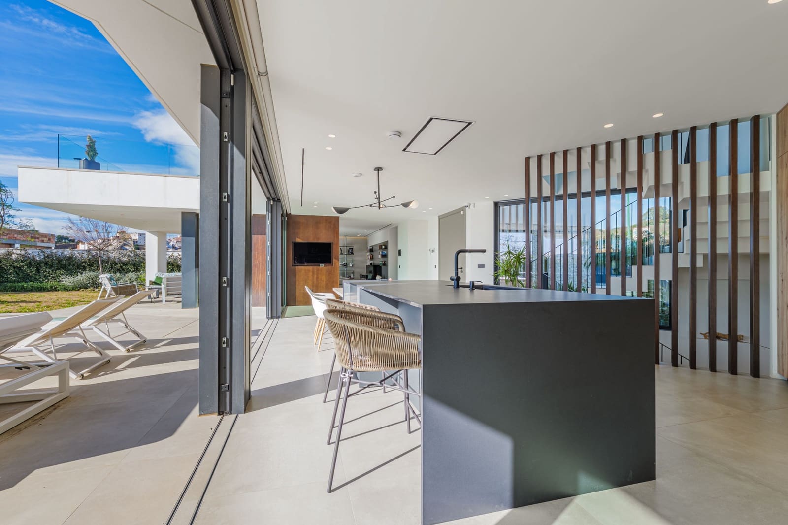 3 Zimmer Villa zu verkaufen in Malaga Stadt mit Pool Garage - 3.000.000 € (Ref: 9557767)