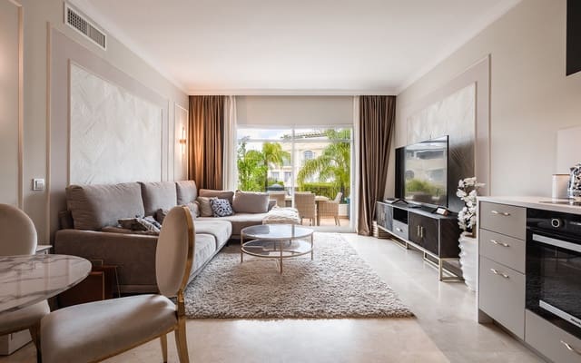 3 soveværelse Lejlighed til salg i Marbella med swimmingpool garage - € 925.000 (Ref: 9564859)