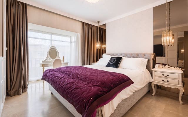 3 soveværelse Lejlighed til salg i Marbella med swimmingpool garage - € 925.000 (Ref: 9564859)