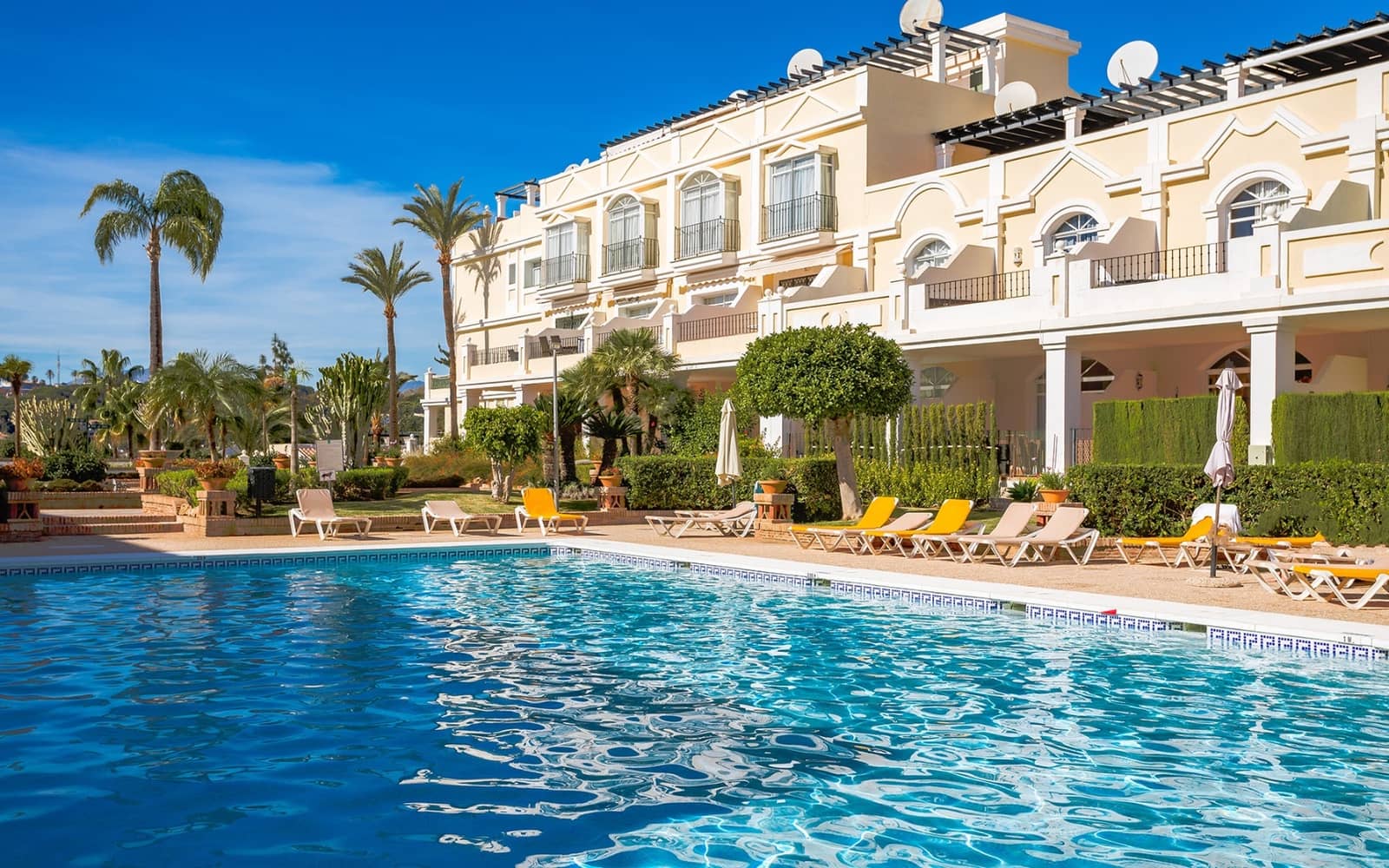 3 soveværelse Lejlighed til salg i Marbella med swimmingpool garage - € 925.000 (Ref: 9564859)