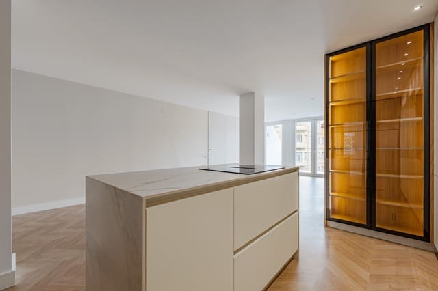 3 sovrum Lägenhet till salu i La Malagueta, Málaga stad - 890 000 € (Ref: 9564861)