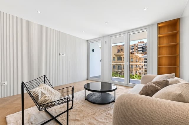 3 sypialnia Apartament na sprzedaż w La Malagueta, Miasto Málaga - 890 000 € (Ref: 9564861)
