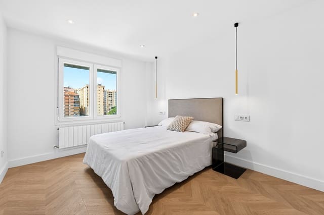 3 sypialnia Apartament na sprzedaż w La Malagueta, Miasto Málaga - 890 000 € (Ref: 9564861)